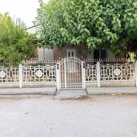 Apartment's Theodoros 公寓